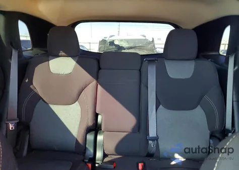 2018 Jeep Cherokee Latitude z USA, uszkodzony, nr VIN 1C4PJLCX3JD554102